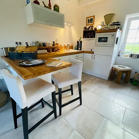 Ferme Les Chapelles Bed & Breakfast Carentan-les-Marais