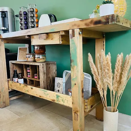 فندق مبيت وإفطار Ferme Les Chapelles Utah